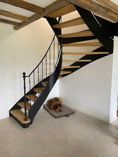 Fonteneau Serrurerie Ferronnerie, Menuisier à Montreuil-Bellay