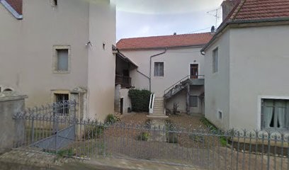 Sarl Ballot Pere Et Fils, Menuisier à Apremont