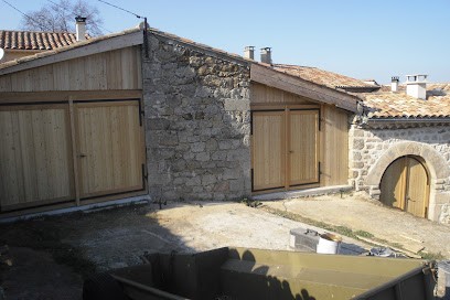 SASU ROBERT Moise, Menuisier aux Ollières-sur-Eyrieux