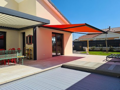 Komilfo Chomaz Stores & Fermetures à Bourg-en-Bresse - Pergolas, Stores, Menuiseries, Menuisier à Viriat