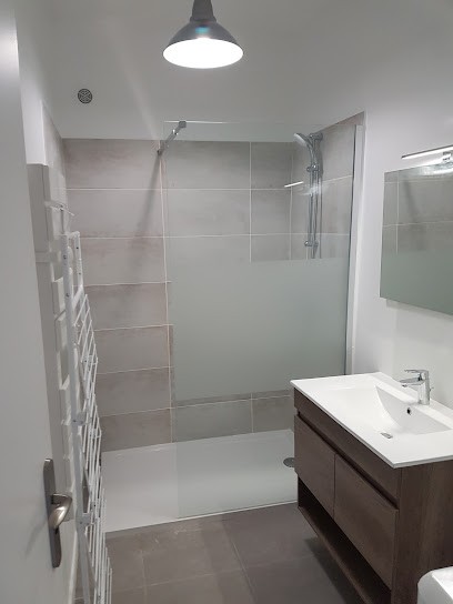 Am.services Rénovation, Menuisier à Bévenais