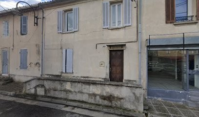 FB, Menuisier à Rognac