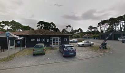 VanLifeSucks, Menuisier à Angresse