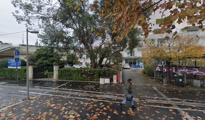 Menuiz'Innov, Menuisier à Cenon