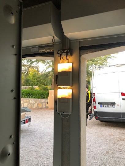 Basquin Cedric, Menuisier à Tourrettes