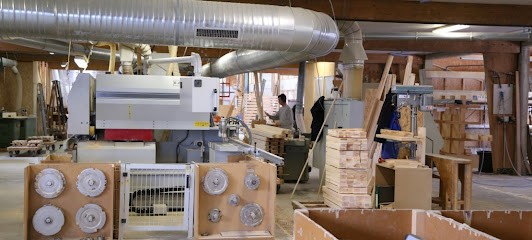 Menuiserie Charpente Girardet SARL, Menuisier à Arçon