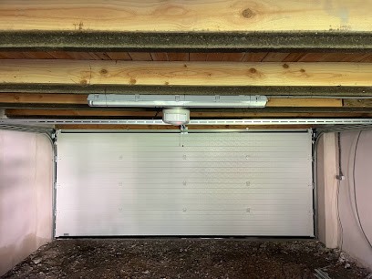 ML Menuiserie, Menuisier à Saint-Julien-les-Rosiers