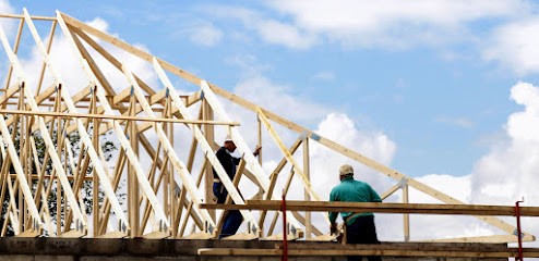 Menuiserie Guillot, Charpentier à Essertines-en-Donzy