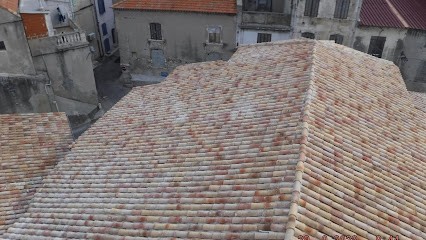 Atelier De La Toiture, Charpentier à Lambesc
