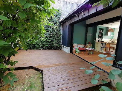 Manuwind Dousset Emmanuel, Menuisier à Saint-Michel-Chef-Chef