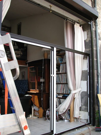 MACHADO CHARLES EURL, Menuisier à Châteaugay