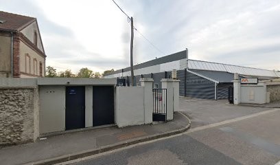 Mythiqs, Charpentier à Lizy-sur-Ourcq