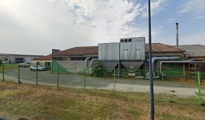 L'atelier à Fenêtres, Menuisier à Fléac