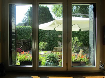 MENUISERIE VILLEDIEU, Menuisier à Cravant