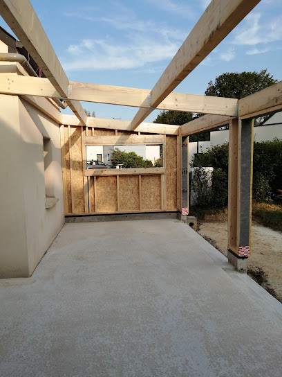 ROUSSEAU L'ATELIER, Charpentier à Longuenée-en-Anjou