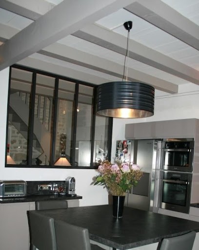 SARL Joyet Pierre Et Fils, Menuisier à Surgères