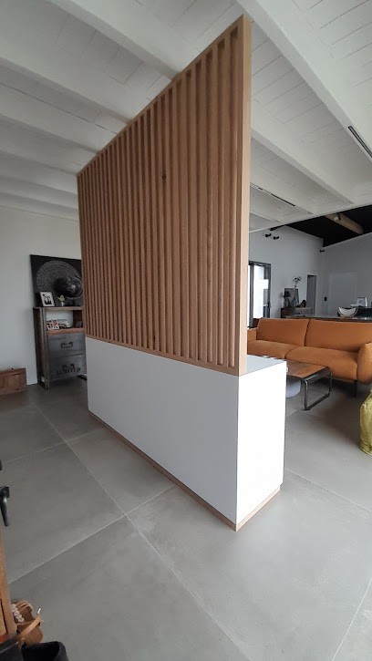 ARABESQUE MENUISERIE Sarl, Menuisier à Bois-de-Céné