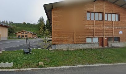 Challamel, Menuisier à Combloux