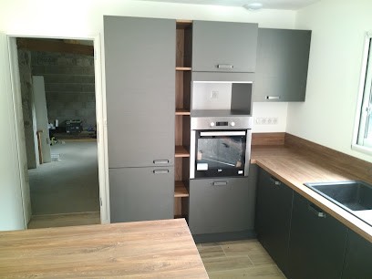 Macs, Menuisier à Landévant