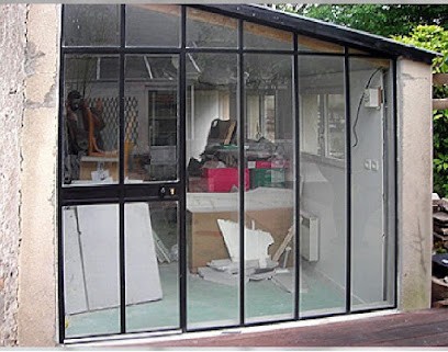 RI - Thillay Debeausse, Menuisier à Saint-Jean-de-Braye