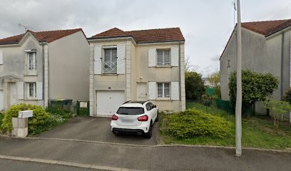 Stangreciak Cyril, Menuisier à Orléans