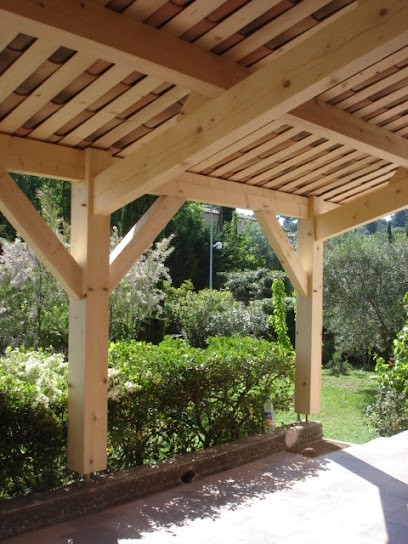 Frame &Co, Charpentier à Saint-Paul-et-Valmalle