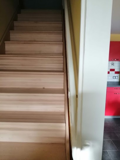 Couzon Raphael Menuiserie Escalier Bois Terrasse Bois Feurs, Menuisier à Civens