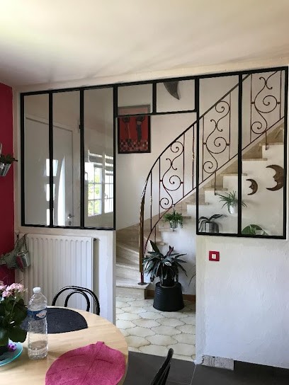 Cent Pour Cent Atelier, Menuisier à Ploemeur