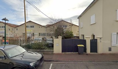 Pires Manuel, Menuisier à Croissy-sur-Seine