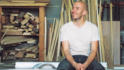 Damien Dumas Ebénisterie Menuisier à Brindas