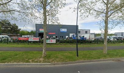 Mccb, Charpentier à Savigny-le-Temple