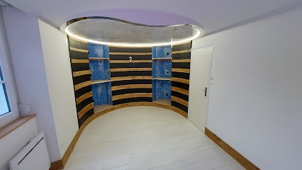 Les travaux du bâtiment 86 et 79, Menuisier à Lusignan