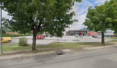 Almaïda Carmelo, Charpentier à Yenne