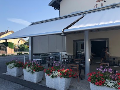 Komilfo France Stores à Annecy - Pergolas, Stores, Fenêtres, Menuiseries, Menuisier à Epagny Metz-Tessy