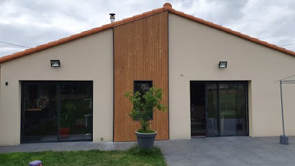 M.G.L Menuiserie, Charpentier à Montbert