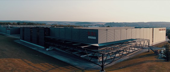 EURO STRUCTURE, Charpentier à Glaire