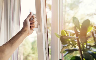 Alpha Menuiseries, Menuisier à Meyzieu