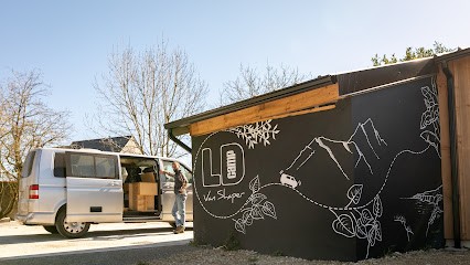 LDcamp Van Shaper, Menuisier à Brandivy