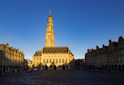 Menuiseries Bouillon, Menuisier à Courrières