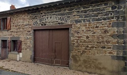 Npons Menuiserie, Charpentier à Saint-Genès-Champanelle