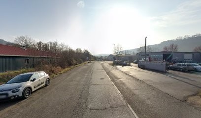 MENUISERIE S.A.M. 38 SARL, Menuisier à Saint-Savin