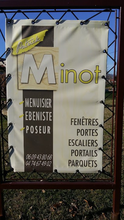 Minot Patrick, Menuisier à Lacenas
