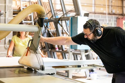 Van It Yourself, Menuisier à Carpiquet