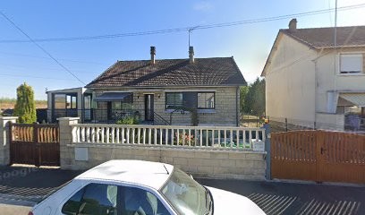 Mickaelsouriou, Menuisier à Persan