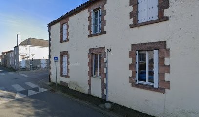 Faulks Lance, Charpentier à Menomblet