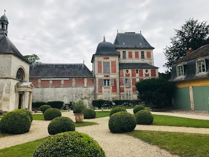 Titom, Menuisier à Courson-Monteloup