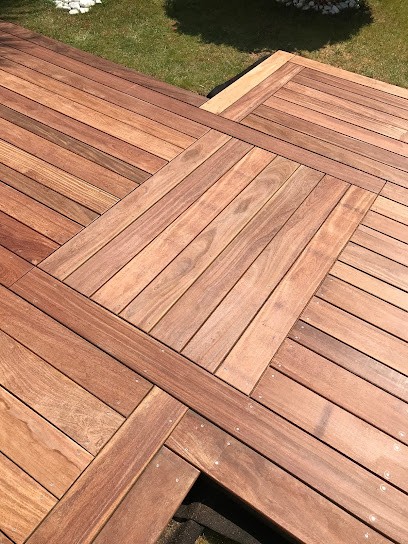 Eclectik Bois: MENUISERIE BOIS Pose Rénovation, Menuisier à Saint-Jean-de-Monts