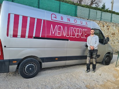 P.Arnoux menuiserie, Menuisier à Saint-Julien-les-Rosiers