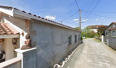 Roudier Thierry Service2menuiserie, Menuisier à Briatexte