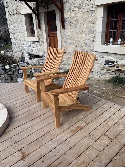 Wood in Mercantour, Menuisier à Saint-Étienne-de-Tinée